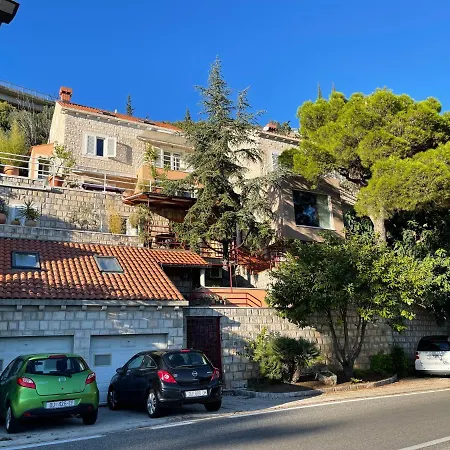 Holiday Arte Апартаменты